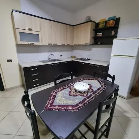 Sunset Apartment *